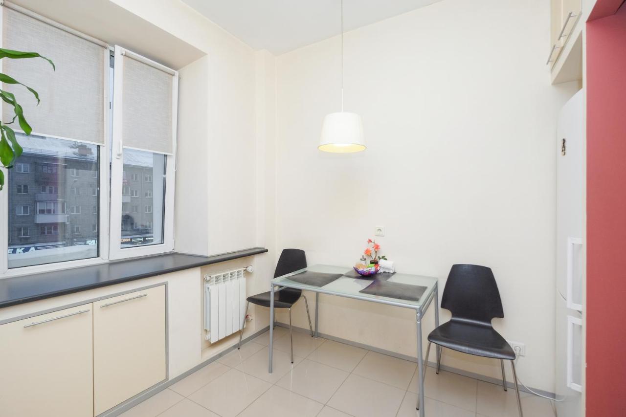 Nsk-Kvartirka, Apartment Marksa, 22 Nowosybirsk Zewnętrze zdjęcie